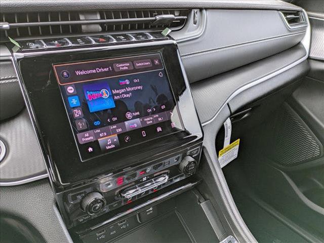 new 2025 Jeep Grand Cherokee car, priced at $43,350