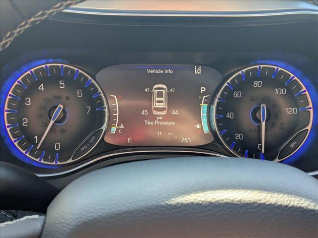 new 2025 Chrysler Pacifica car, priced at $52,197