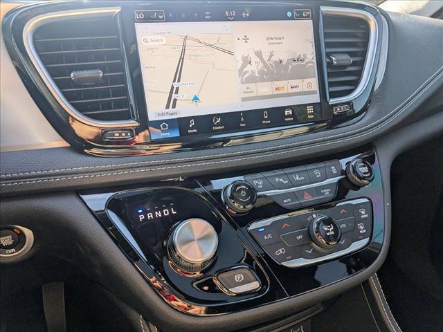 new 2025 Chrysler Pacifica car, priced at $52,197
