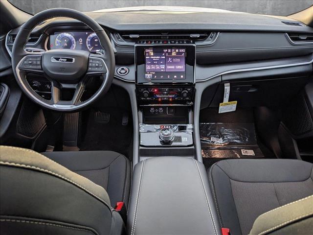 new 2025 Jeep Grand Cherokee car, priced at $41,217