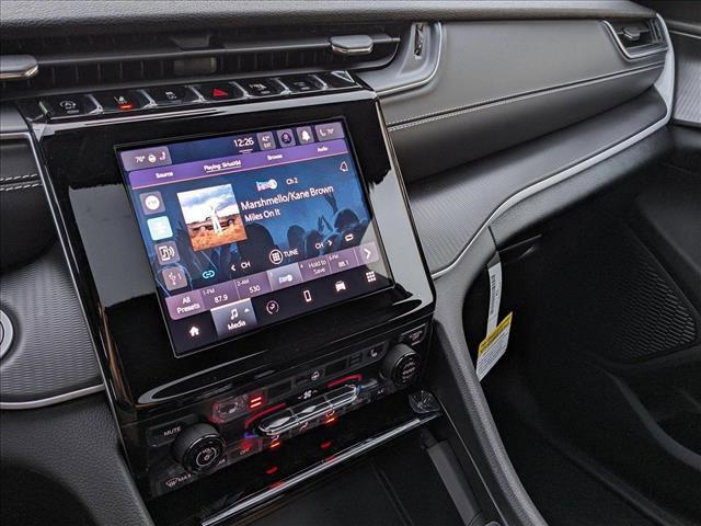 new 2025 Jeep Grand Cherokee car, priced at $41,217