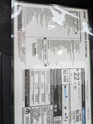 new 2025 Jeep Grand Cherokee car, priced at $44,255
