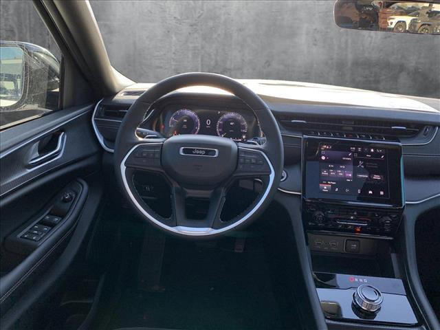 new 2025 Jeep Grand Cherokee car, priced at $44,255