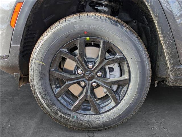 new 2025 Jeep Grand Cherokee L car, priced at $45,346