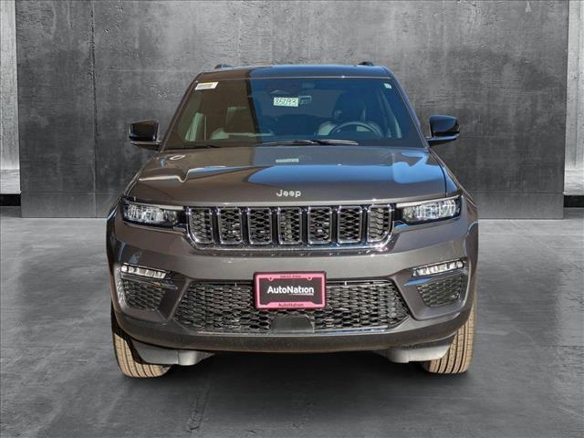 new 2025 Jeep Grand Cherokee car, priced at $47,499