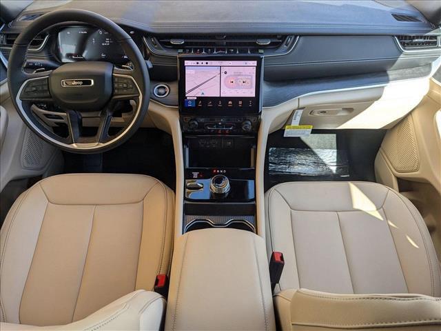 new 2025 Jeep Grand Cherokee car, priced at $44,910