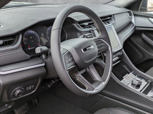 new 2025 Jeep Grand Cherokee car, priced at $44,910