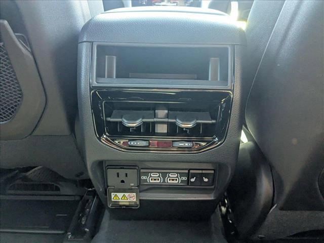 new 2025 Jeep Grand Cherokee car, priced at $51,260