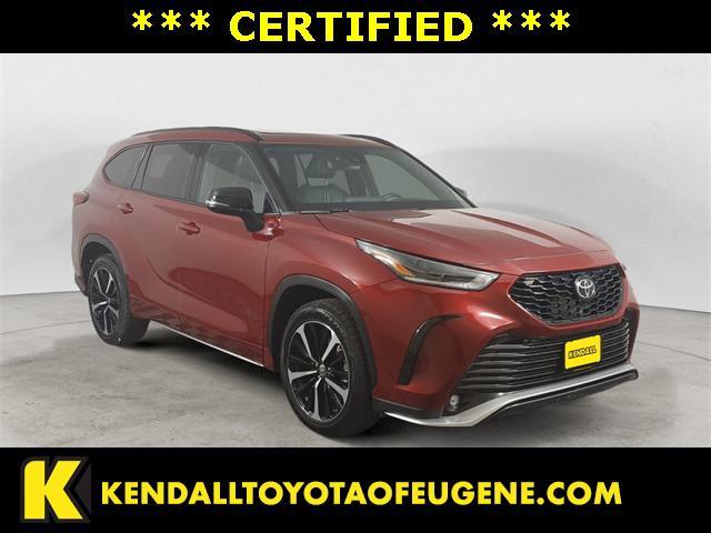 used 2021 Toyota Highlander car, priced at $37,679