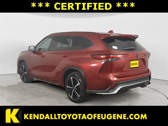 used 2021 Toyota Highlander car, priced at $37,679
