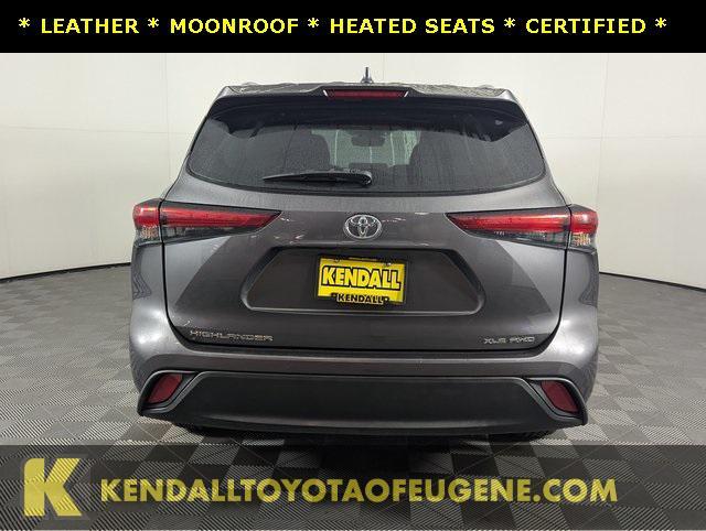 used 2022 Toyota Highlander car, priced at $33,998