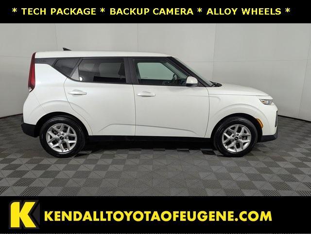 used 2022 Kia Soul car, priced at $15,424