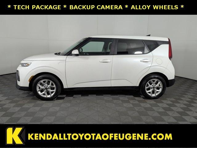 used 2022 Kia Soul car, priced at $15,424