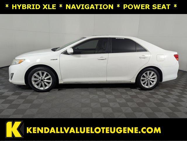 used 2014 Toyota Camry Hybrid car, priced at $10,998