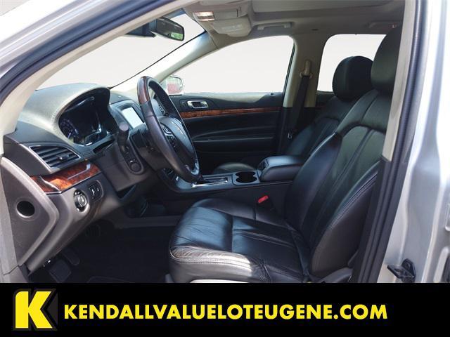 used 2019 Lincoln MKT car, priced at $20,876