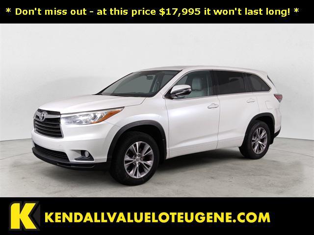 used 2015 Toyota Highlander car, priced at $17,995