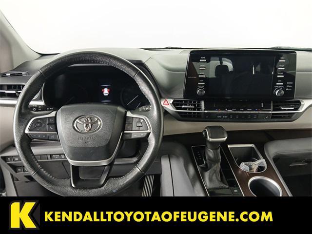 used 2024 Toyota Sienna car, priced at $46,998