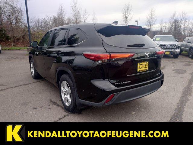 used 2023 Toyota Highlander car, priced at $32,586