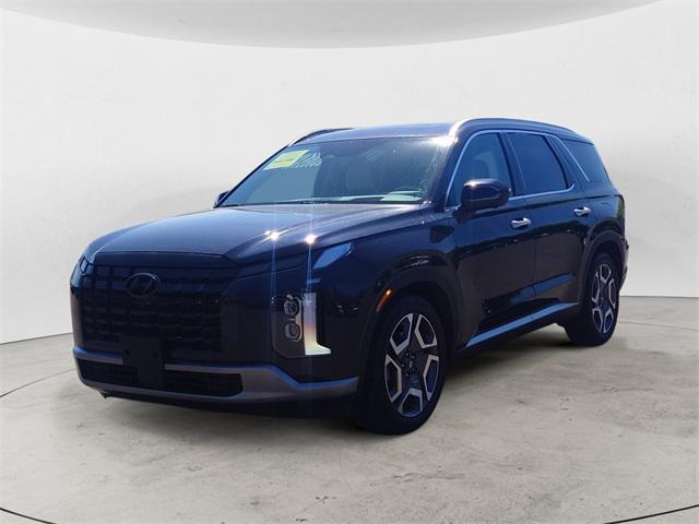 used 2024 Hyundai Palisade car, priced at $40,998