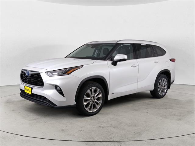 used 2023 Toyota Highlander Hybrid car, priced at $49,998