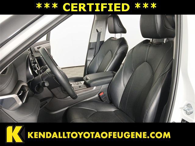 used 2023 Toyota Highlander Hybrid car, priced at $46,998
