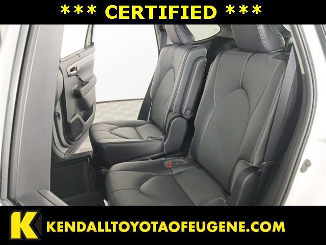 used 2023 Toyota Highlander Hybrid car, priced at $46,998