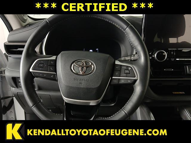 used 2023 Toyota Highlander Hybrid car, priced at $46,998