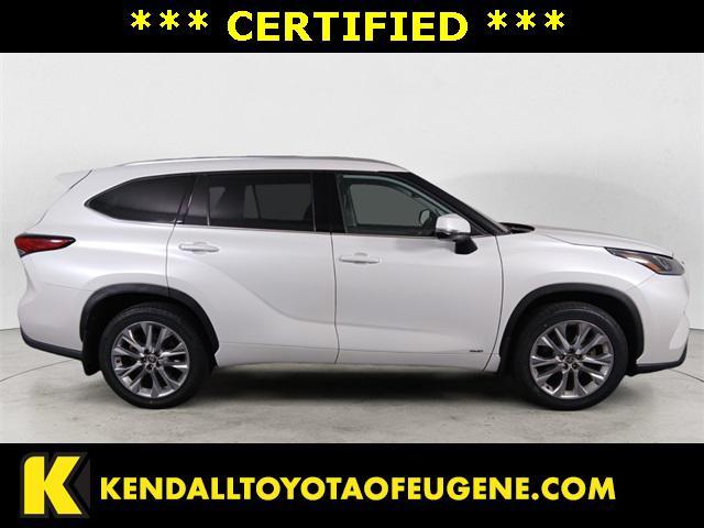 used 2023 Toyota Highlander Hybrid car, priced at $46,998