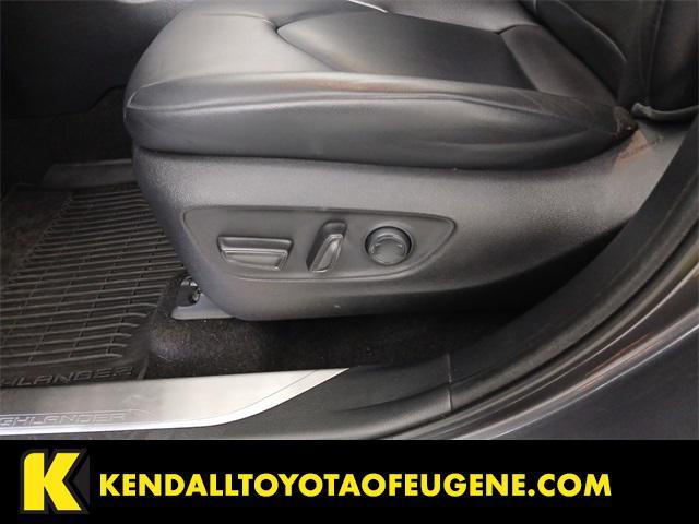 used 2023 Toyota Highlander car, priced at $38,998