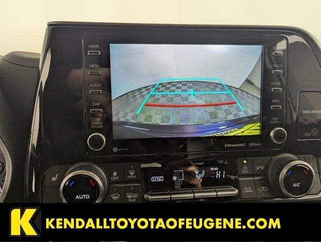 used 2022 Toyota Highlander car, priced at $36,998