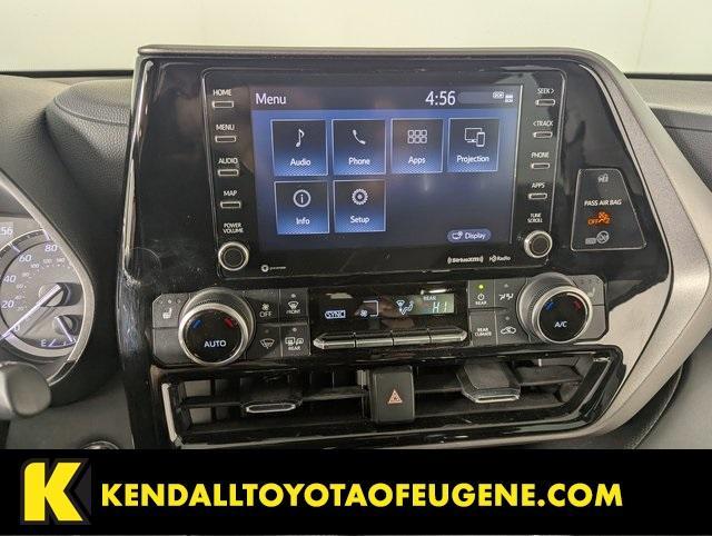 used 2022 Toyota Highlander car, priced at $36,998