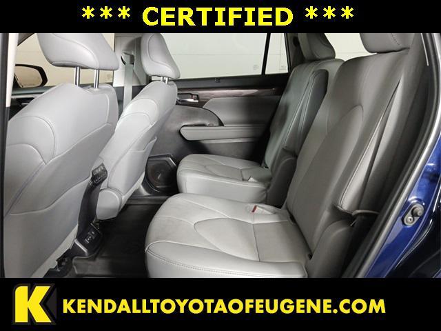 used 2022 Toyota Highlander car, priced at $42,342