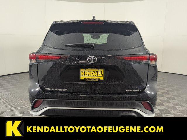 used 2024 Toyota Highlander car, priced at $44,722