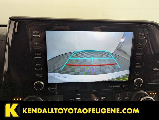 used 2022 Toyota Highlander car, priced at $40,998