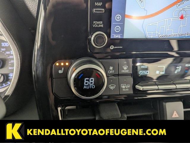 used 2022 Toyota Highlander car, priced at $40,998