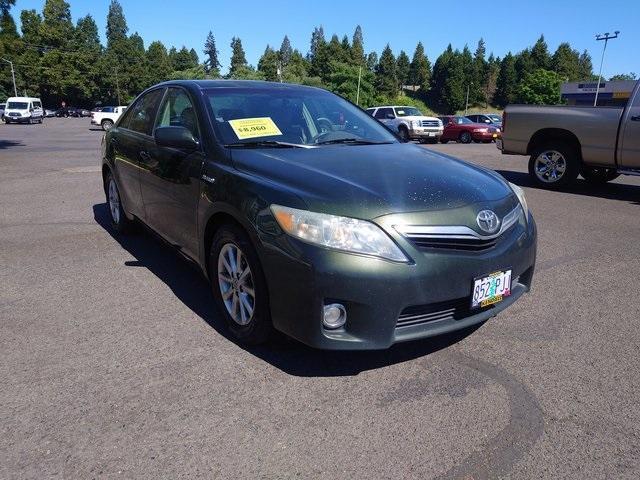 used 2011 Toyota Camry Hybrid car, priced at $8,960