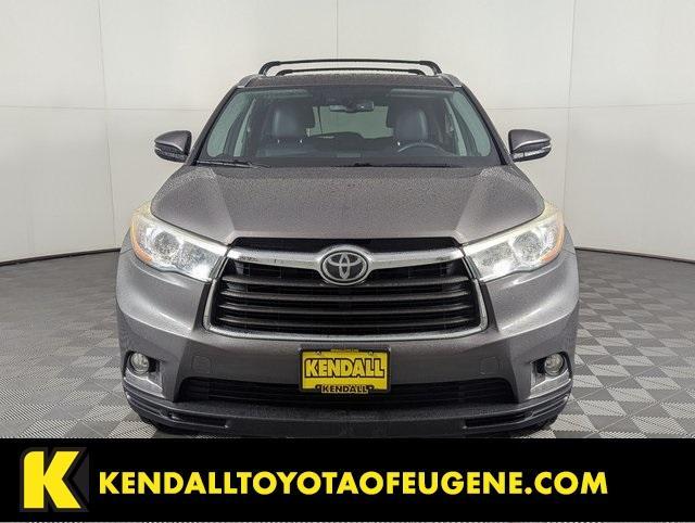 used 2016 Toyota Highlander car, priced at $22,998