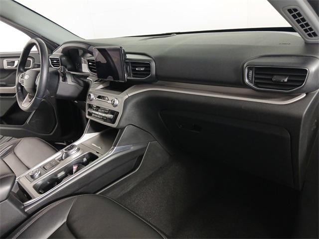 used 2023 Ford Explorer car, priced at $31,998