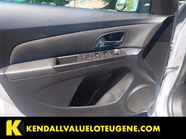 used 2015 Chevrolet Cruze car, priced at $8,898