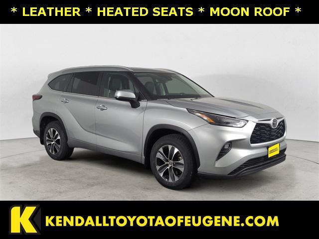 used 2024 Toyota Highlander car, priced at $45,092