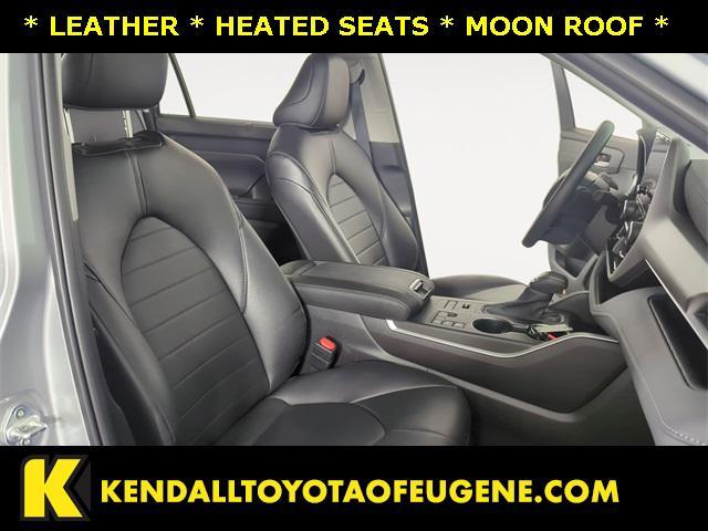 used 2024 Toyota Highlander car, priced at $45,092