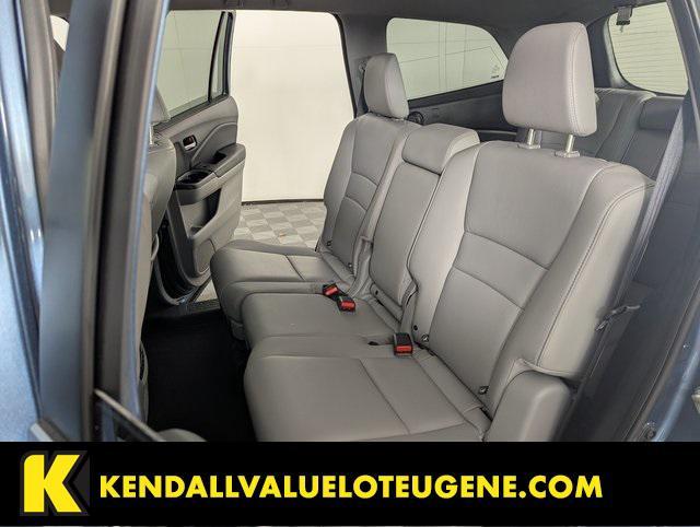 used 2016 Honda Pilot car, priced at $13,999