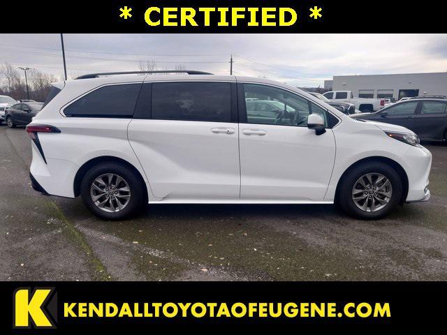 used 2022 Toyota Sienna car, priced at $39,988