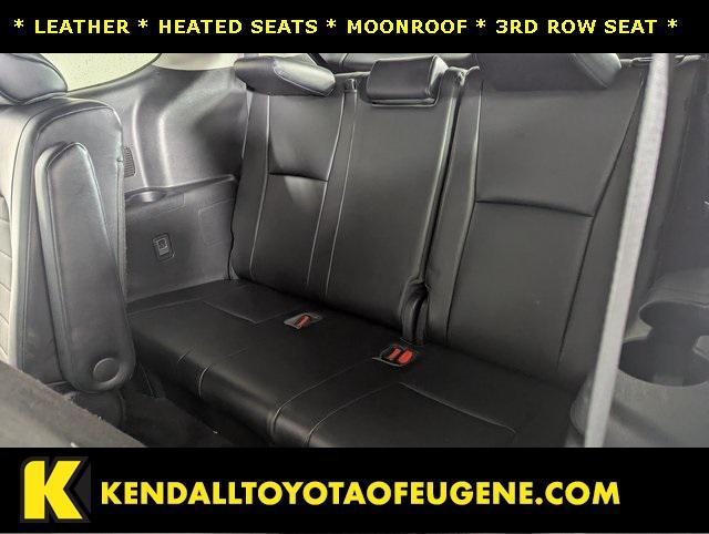 used 2022 Toyota Highlander car, priced at $34,587