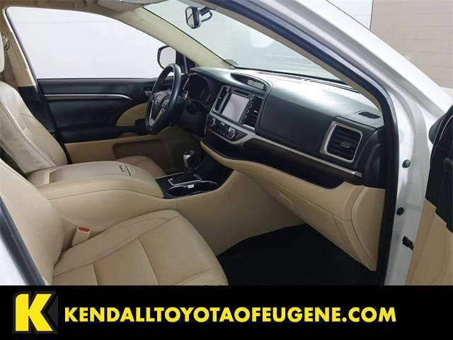used 2015 Toyota Highlander car, priced at $19,998