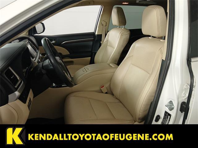 used 2015 Toyota Highlander car, priced at $19,998