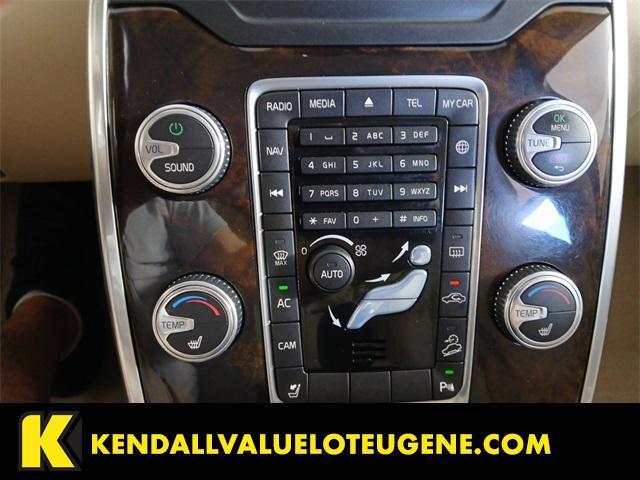 used 2016 Volvo XC70 car, priced at $19,999