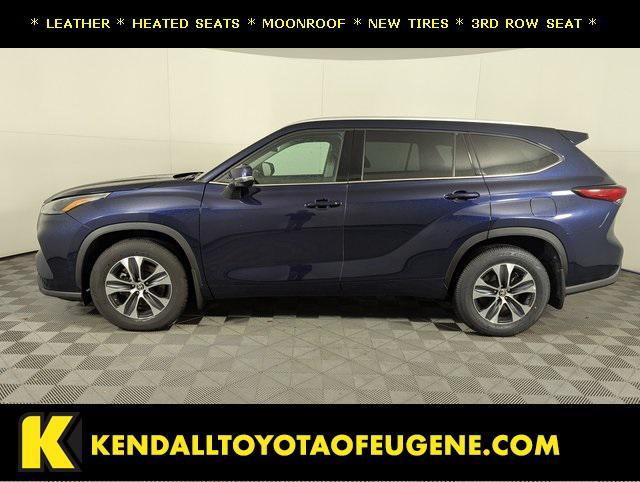 used 2022 Toyota Highlander car, priced at $33,896