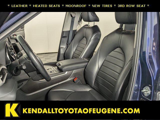 used 2022 Toyota Highlander car, priced at $33,896