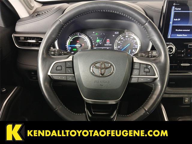 used 2022 Toyota Highlander Hybrid car, priced at $46,998